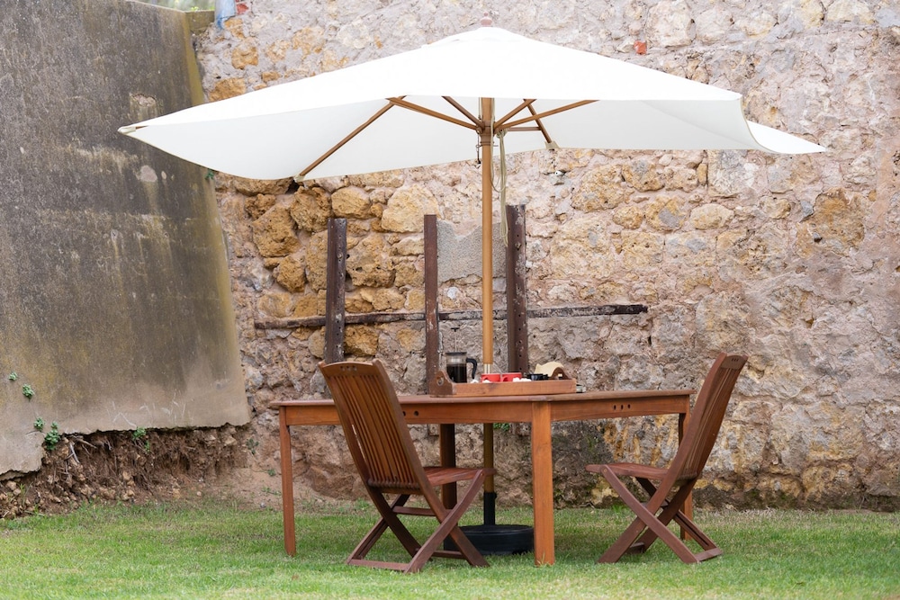 Unwind Mannum Riverside Retreat
