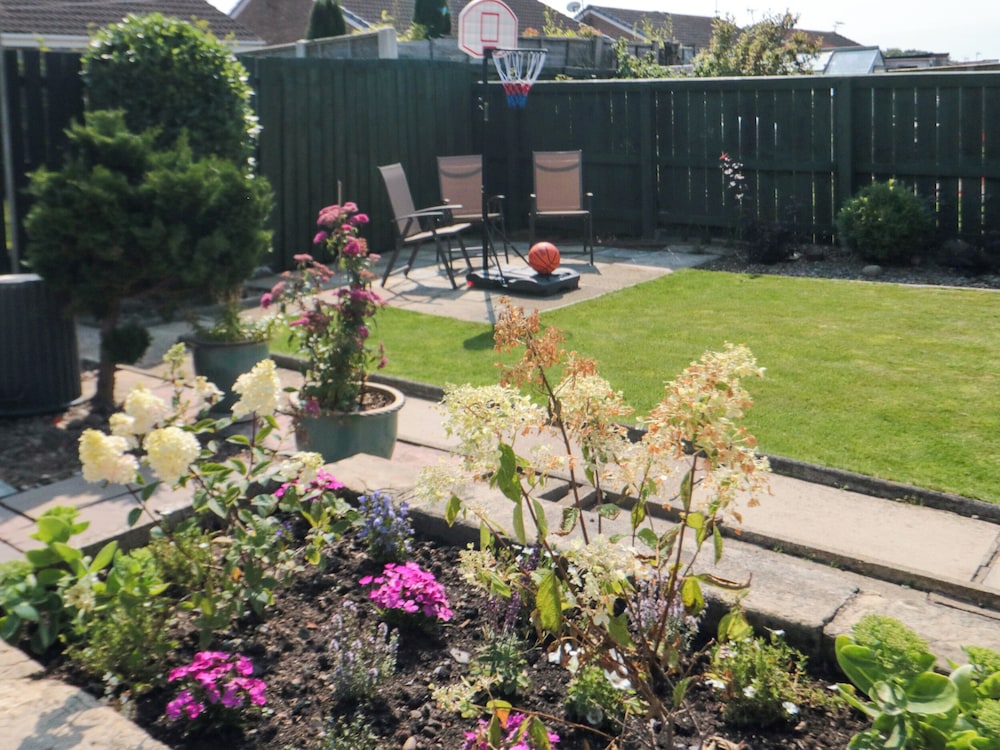 36 Chatsworth Close