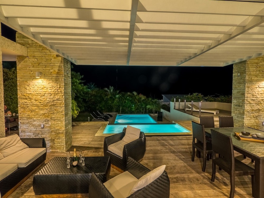 Villas Agua Dulce