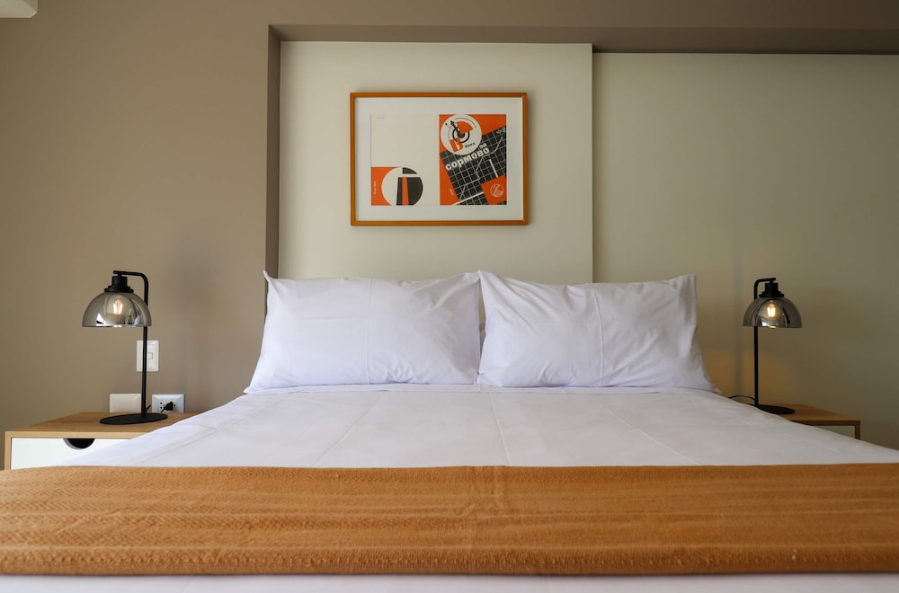 w Spectacular 2BR With Balcony in Miraflores