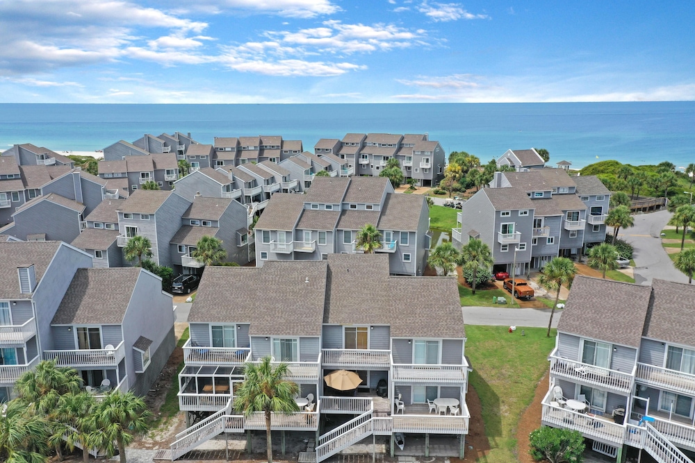 Barrier Dunes 422 - 64