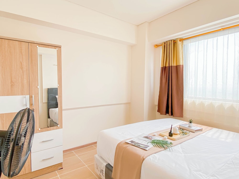 Calm Comfortable 2Br At Meikarta Apartment
