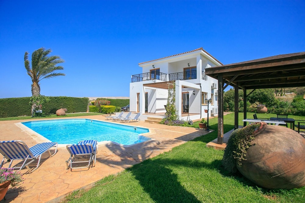 Villa Pelagos Large Private Pool Walk to Beach Sea Views A C Wifi - 2429 view 3