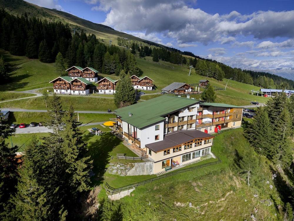 Chalet on Zettersfeld With Dolomite Views