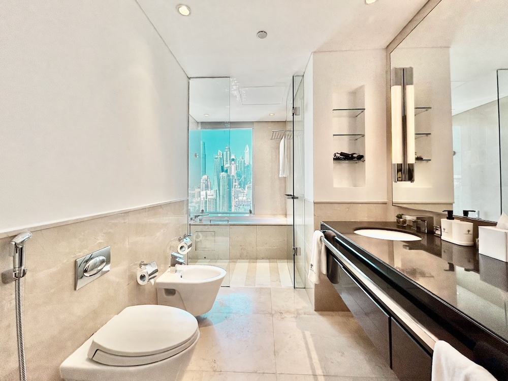 JW Marriott Residence - by Cosmos Living