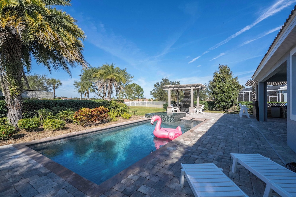 Luxurious 4Bd Villa Private Pool @ Champions Gate Resort 9021