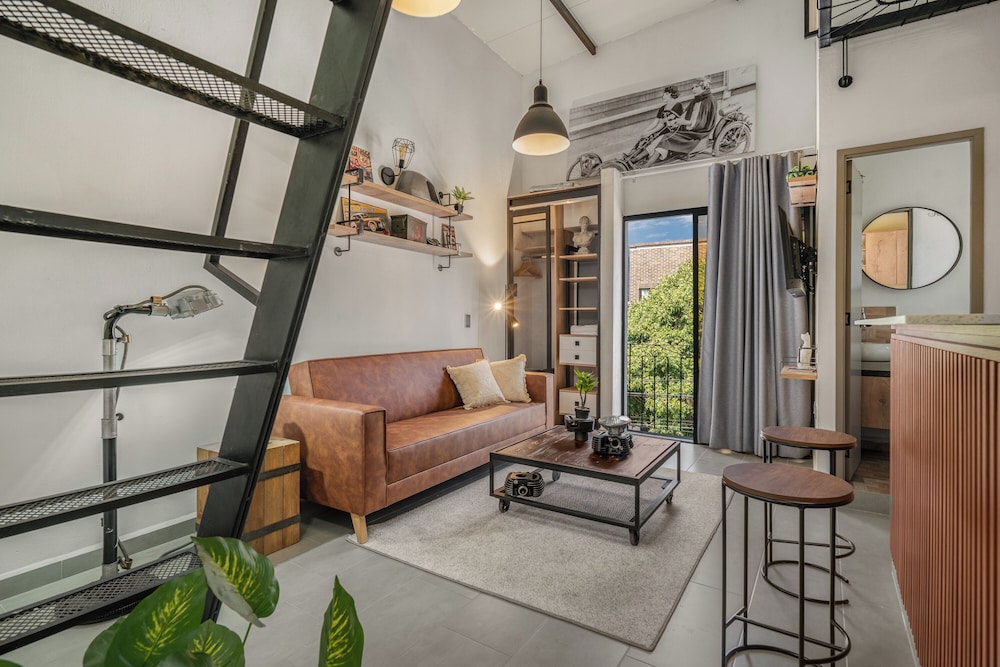Apartamentos La Joaquina by HOUSY HOST