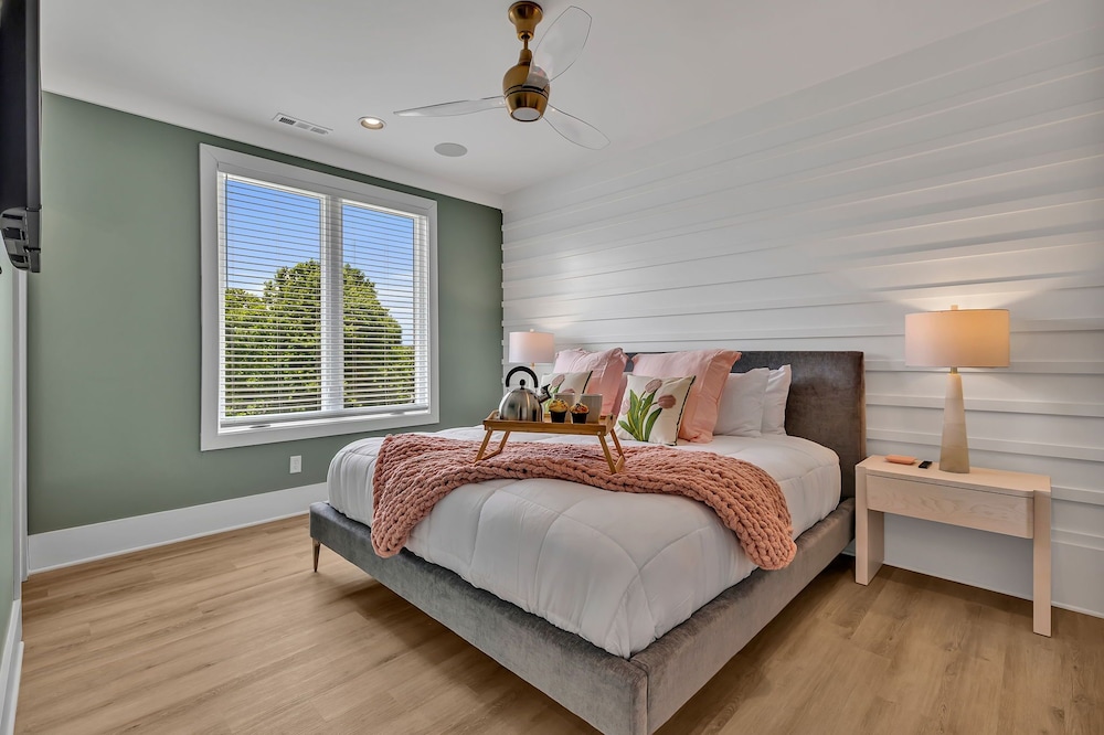 Alto-private Rooftop Deck-8 Mins to Broadway