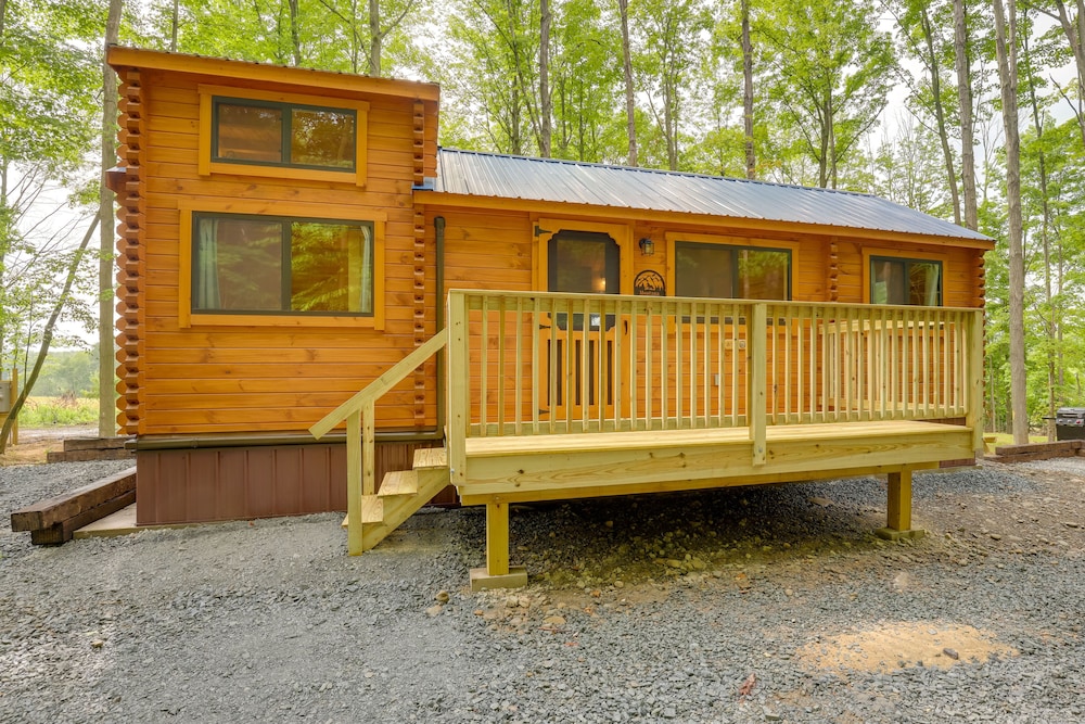 Stunning Mtn Views: Middlebury Center Retreat! view 4