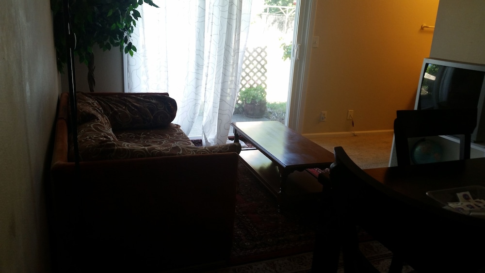 Bed and Breakfast - Property Image 11
