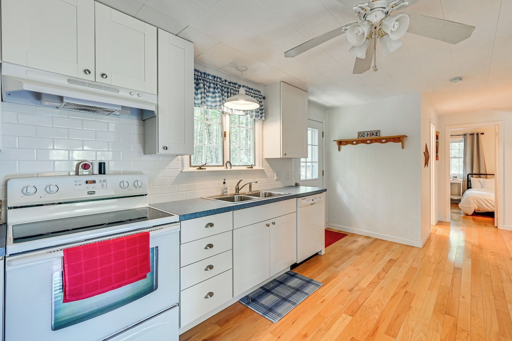 Becket Home w/ 3-season Porch: Walk to Lake Access