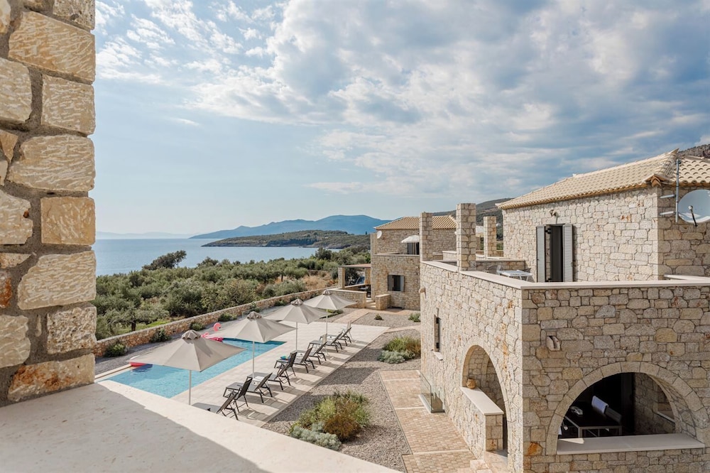Dream Villas