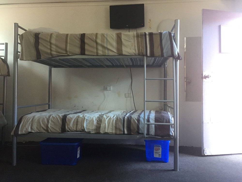 St Kilda Hostel - Image 5