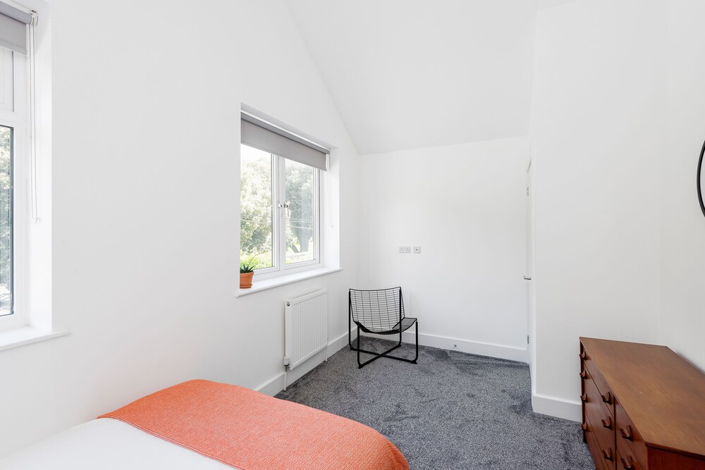 Beautiful Apartment in Central Neighbourhood view 3