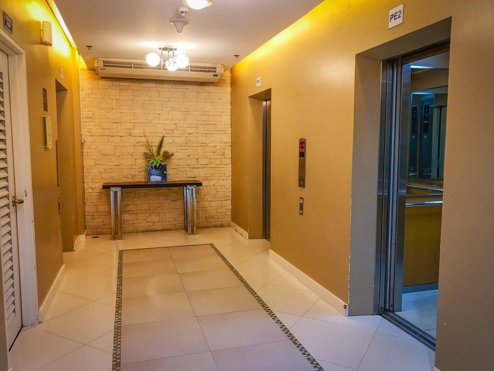 Metro Cebu IT Park Condo Near CBD & Downtown