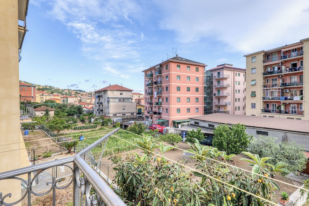 Casa Oneglia vicino stazione Imperia