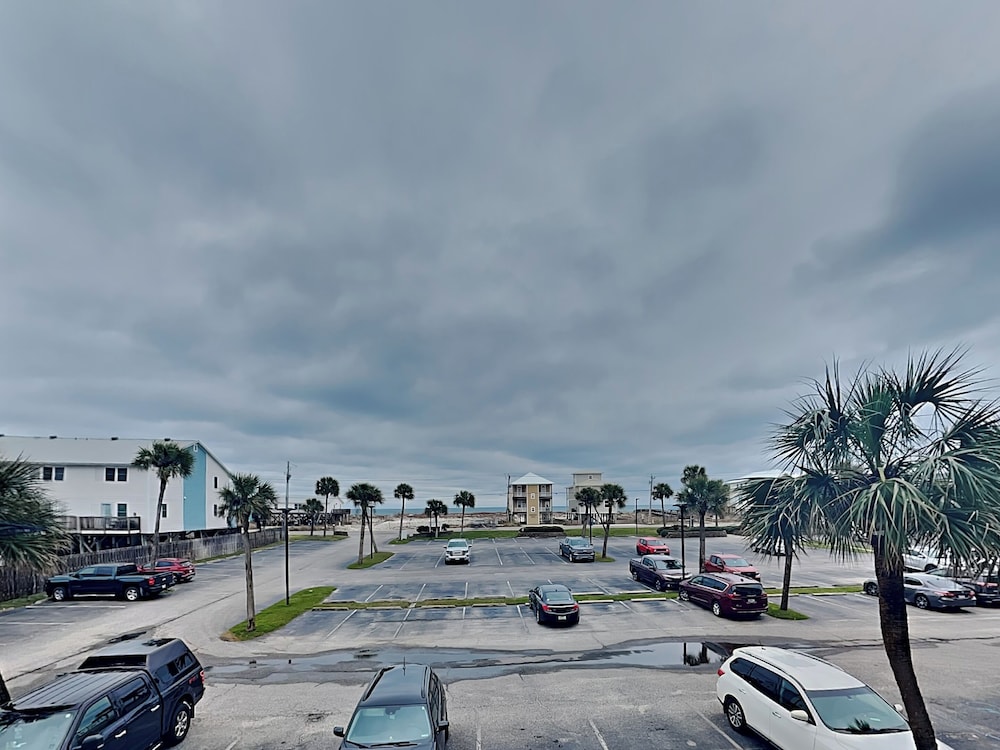 Gulf Shores Surf & Racquet Club #214A by Southern Vacation Rentals