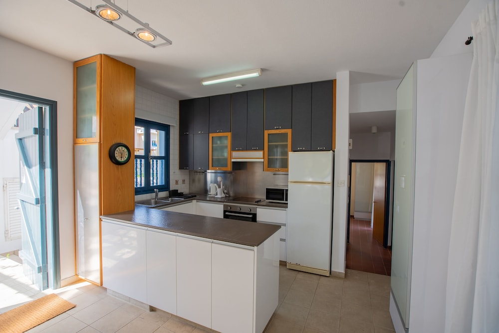 Phaedrus Living Sky Blue Residence