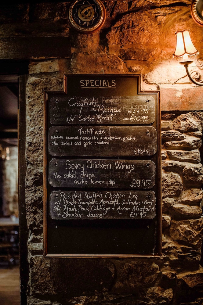 The George Hotel