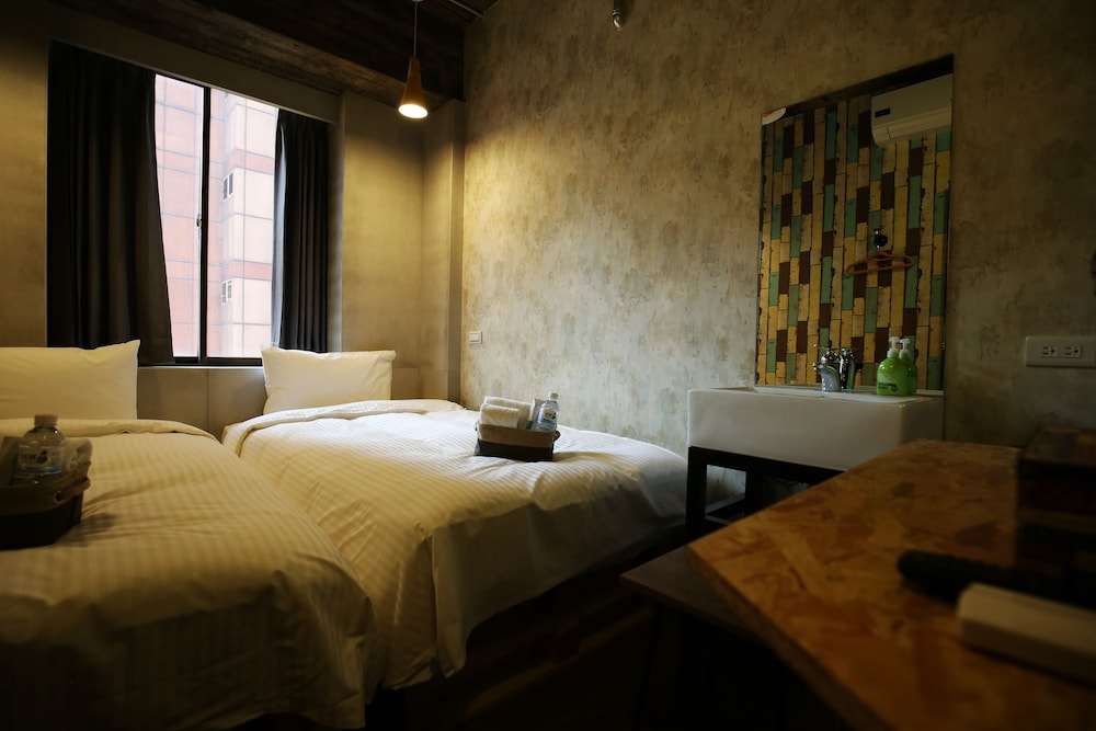 Nys Loft Hotel - Hostel