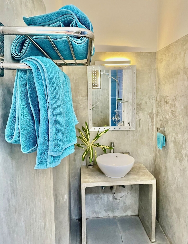 Isana Beach House