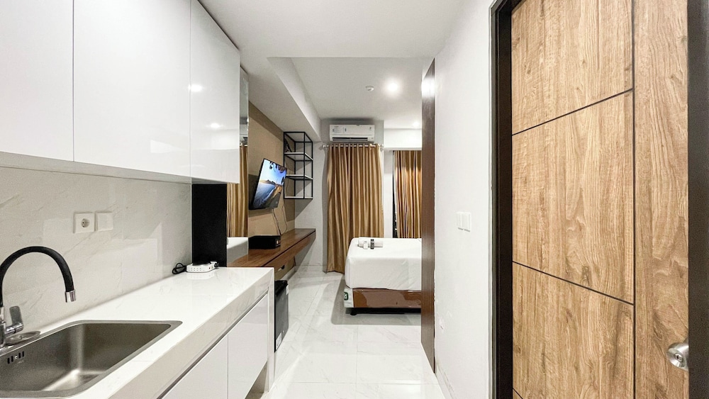 Modern Studio Apartment at Delft Ciputra Makassar
