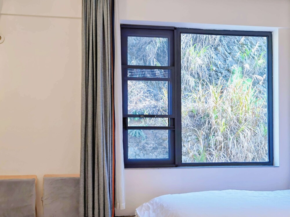 XiangLu YiMo Valley Retreat Guesthouse