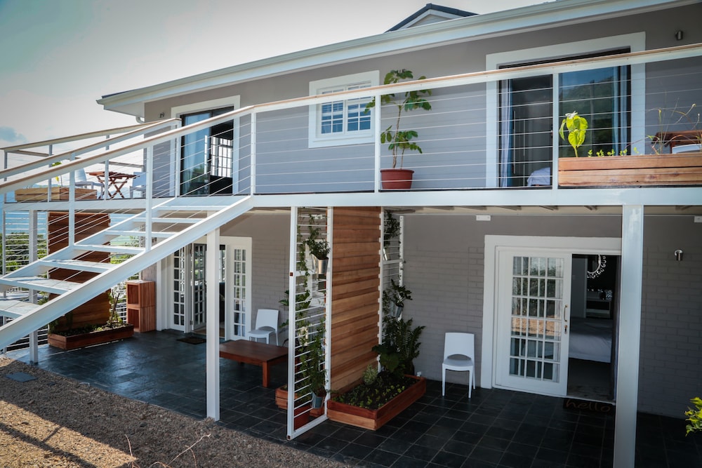 Mogi Boutique Hotel