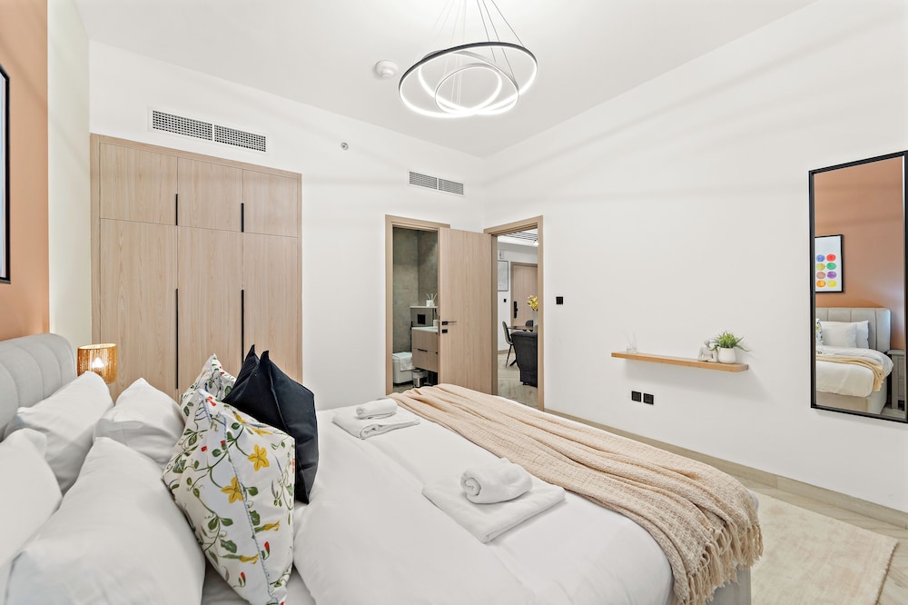 Silkhaus Empire Residence