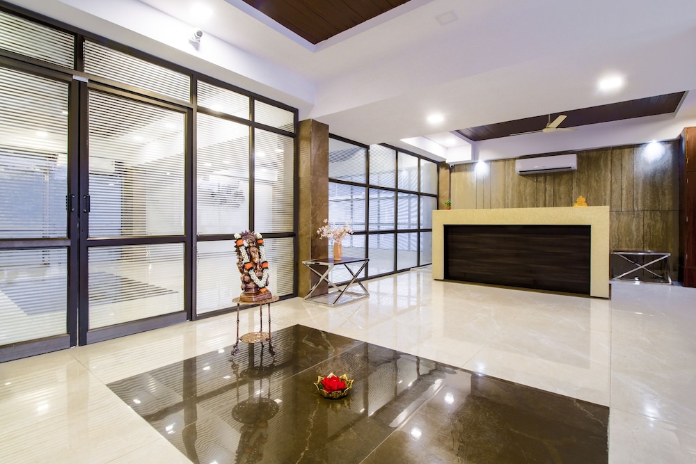 Monday Hotels - Swarna's The Capital view 2