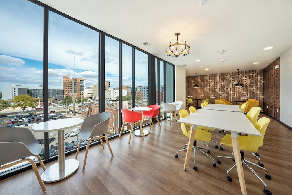 meeting & event spaces