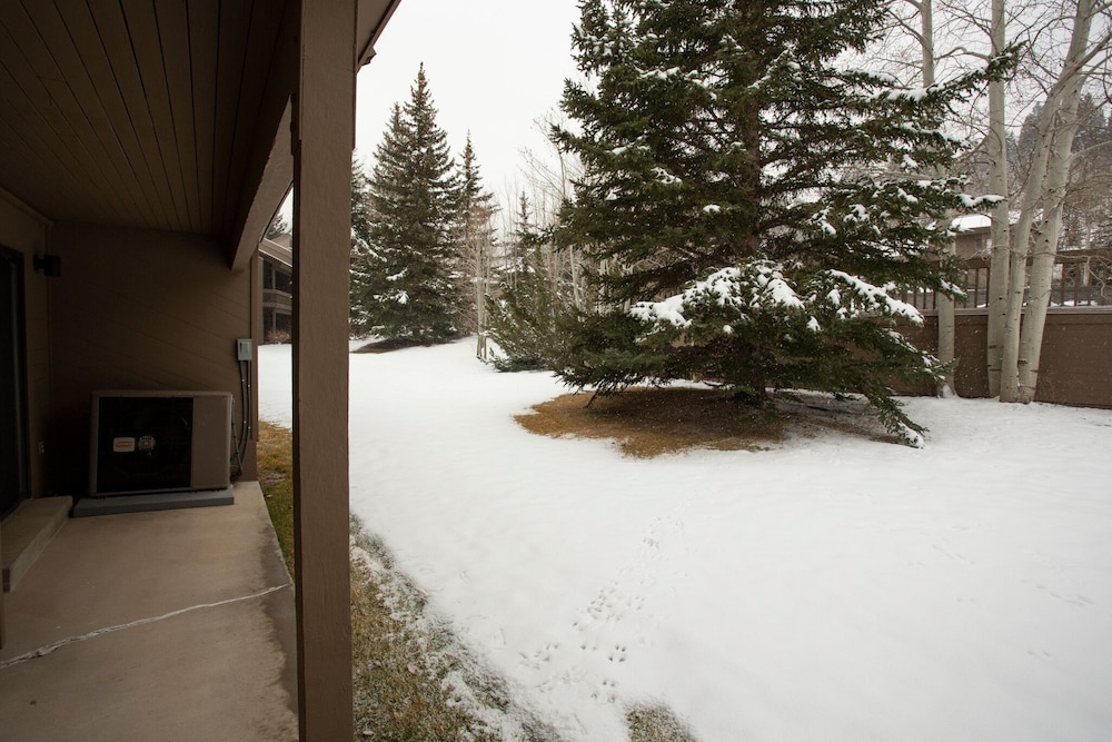 Lakeside at Deer Valley Resort - Two Bedroom Condo #1679 2 Condo