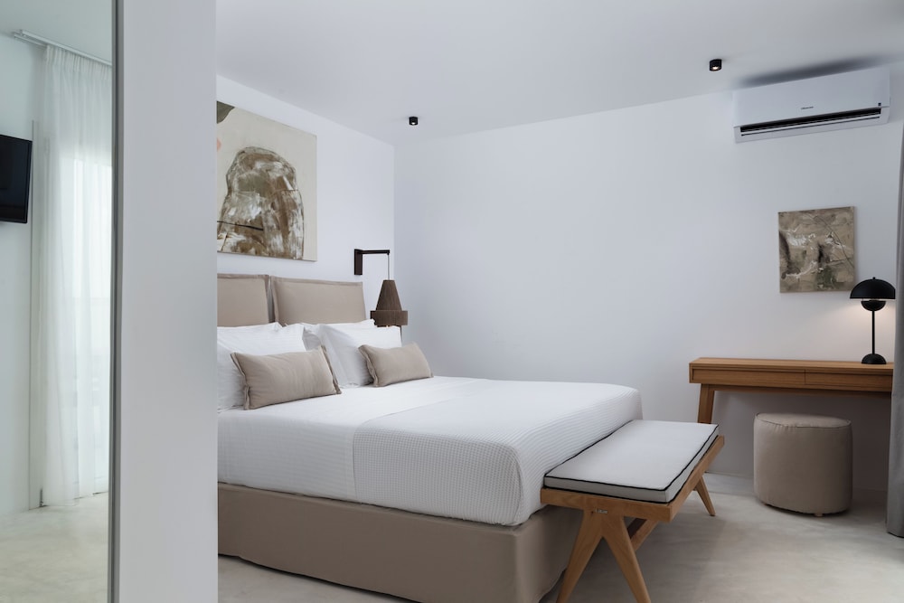 Golden Vista Suites by Explore Andros