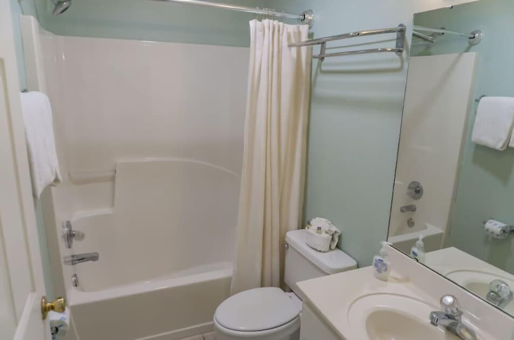 Beachside Villas 823