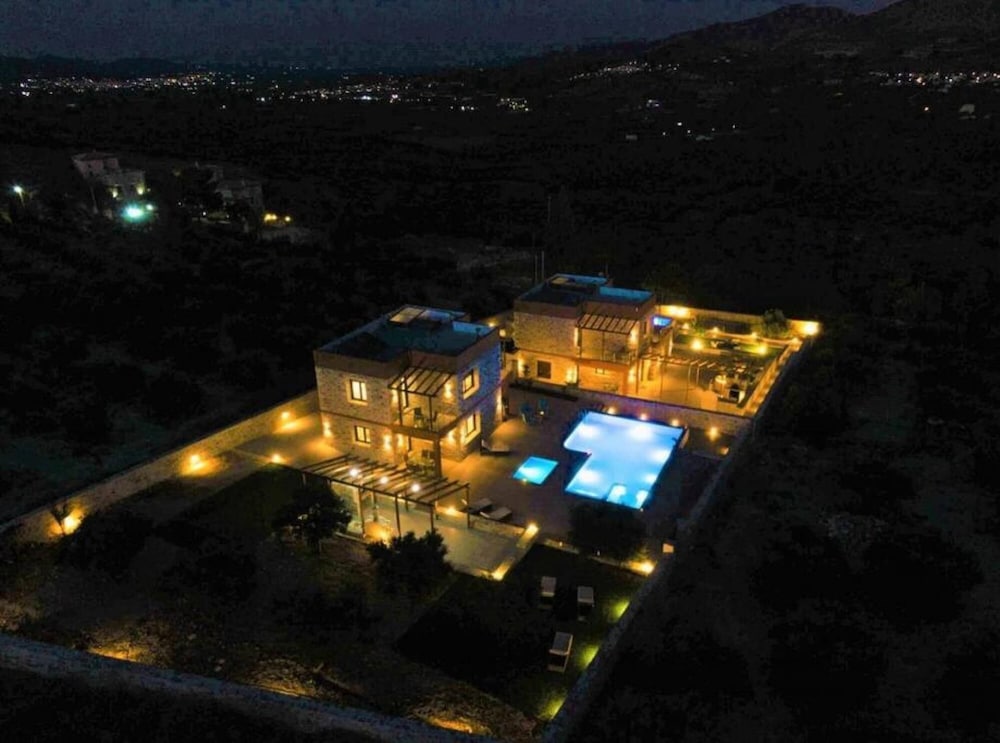 Villa Joy in Kamilari view 3