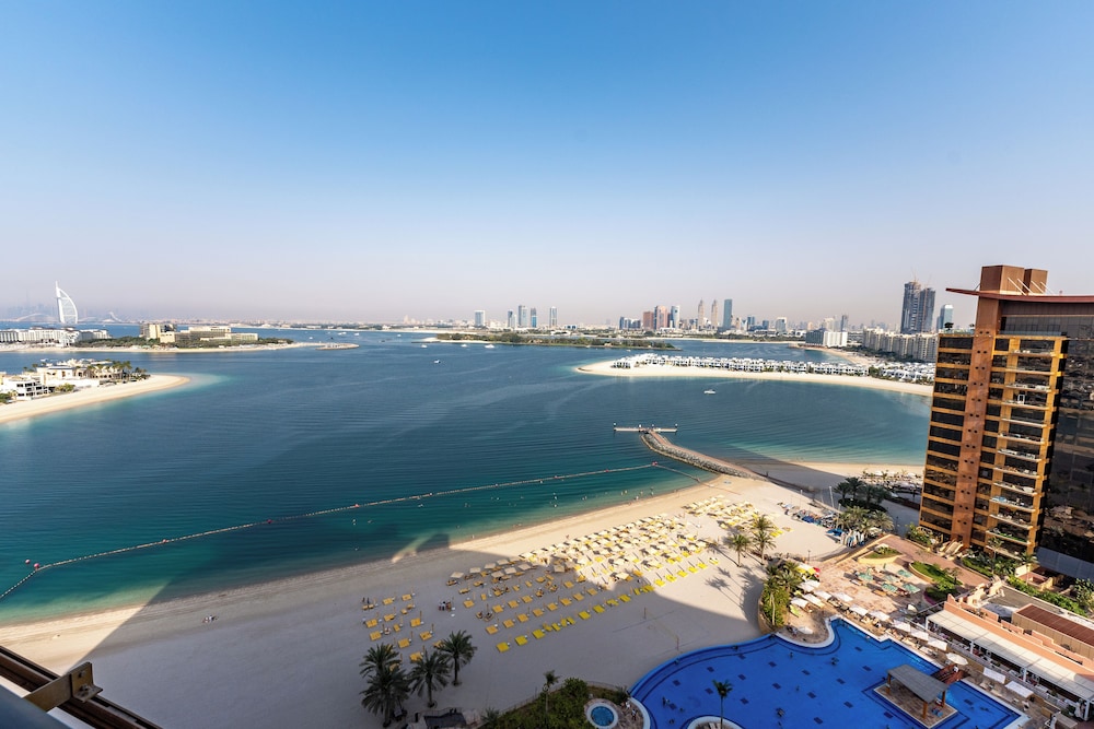 Tiara Residences - Mint Stay