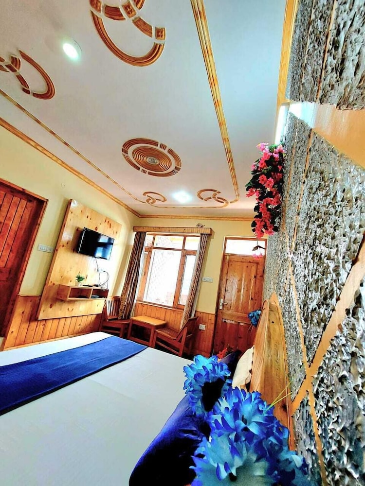 Manali Heart Villa