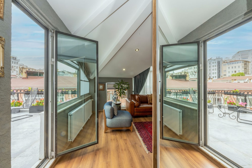 The Marions Suite Otel - Image 61