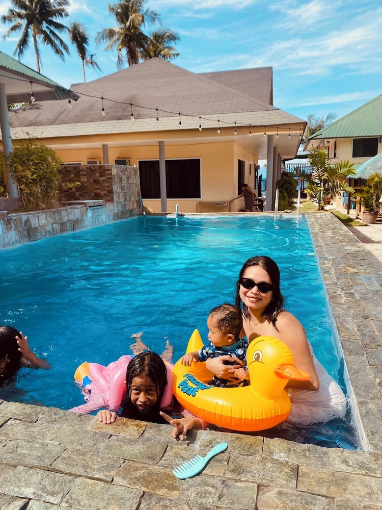 Jovillena Beach Resort Lobo Batangas, photo 52