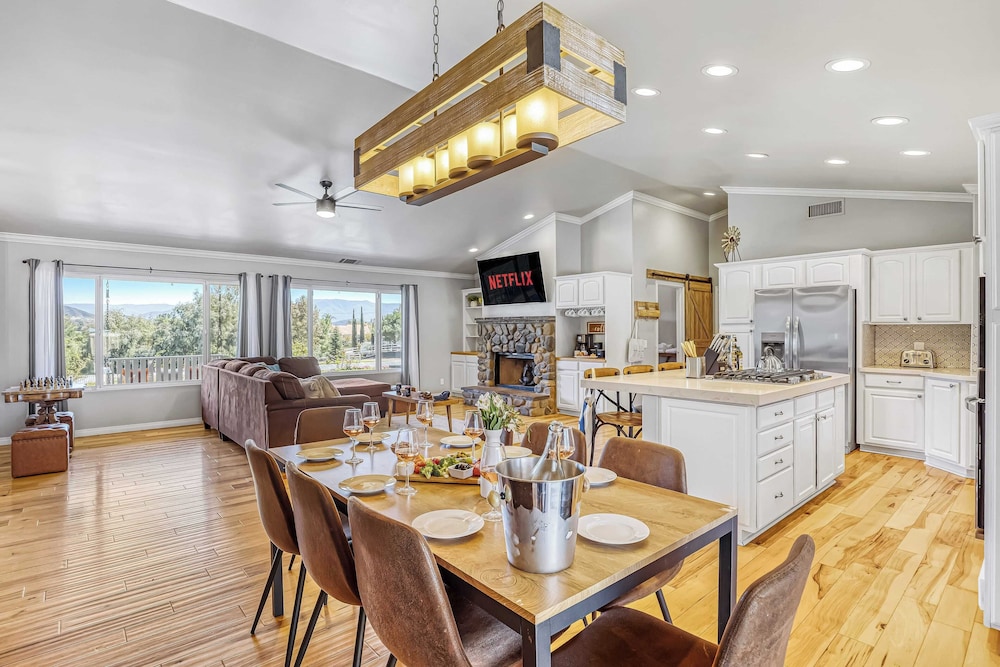 Temecula Wine Country Home w/ Pool, Hot Tub, Game Room & Vineyard Views