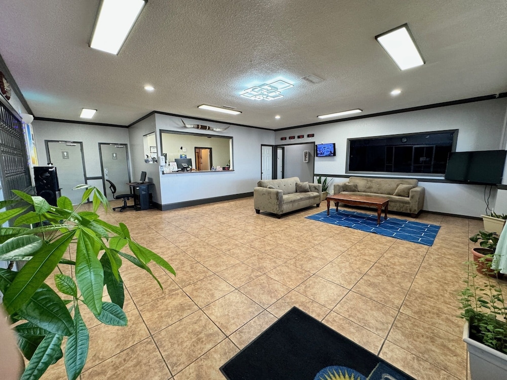 Days Inn by Wyndham Van Horn TX view 2