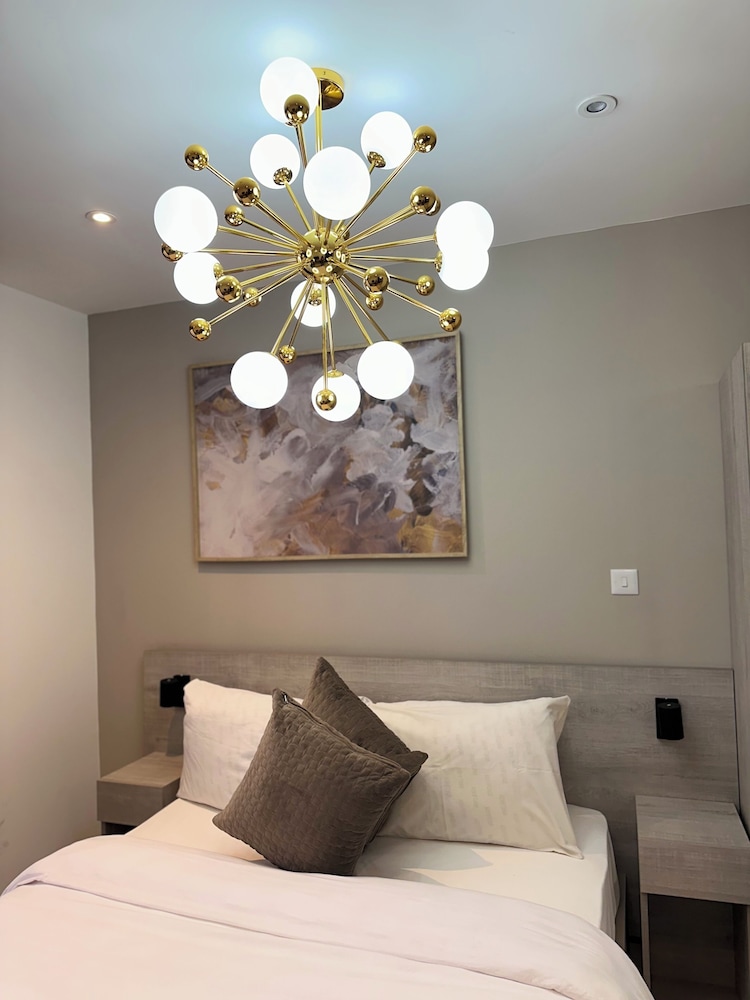 Loxwood House Apartment