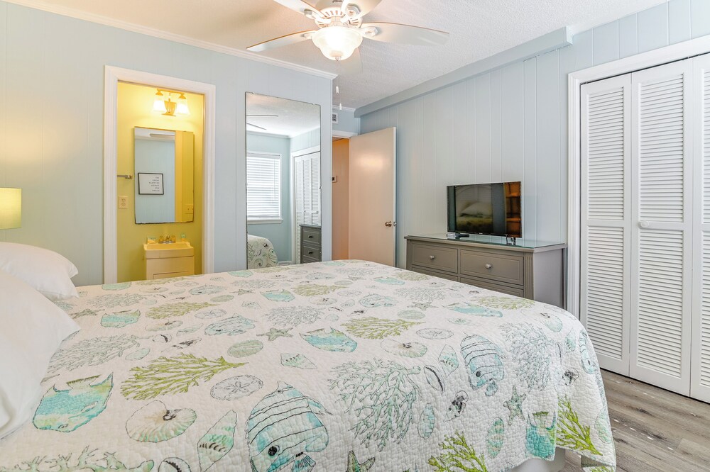 Private Beach & Pool Access: Murrells Inlet Condo! view 4