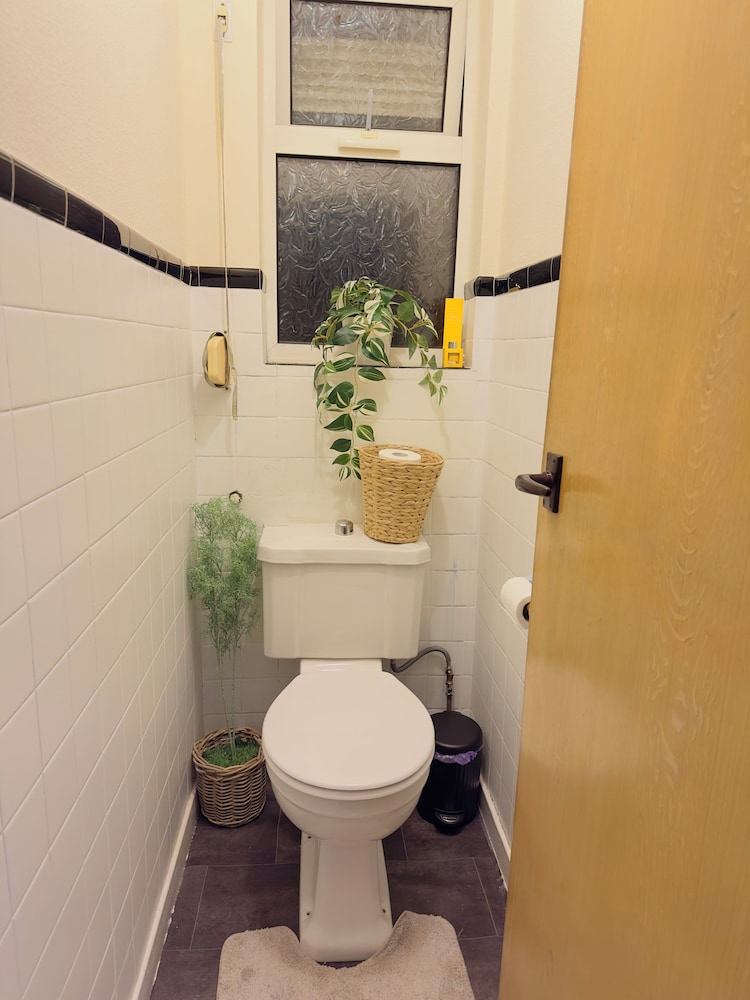 Elegant Escape in North Shields - Spacious 3 Bedroom House