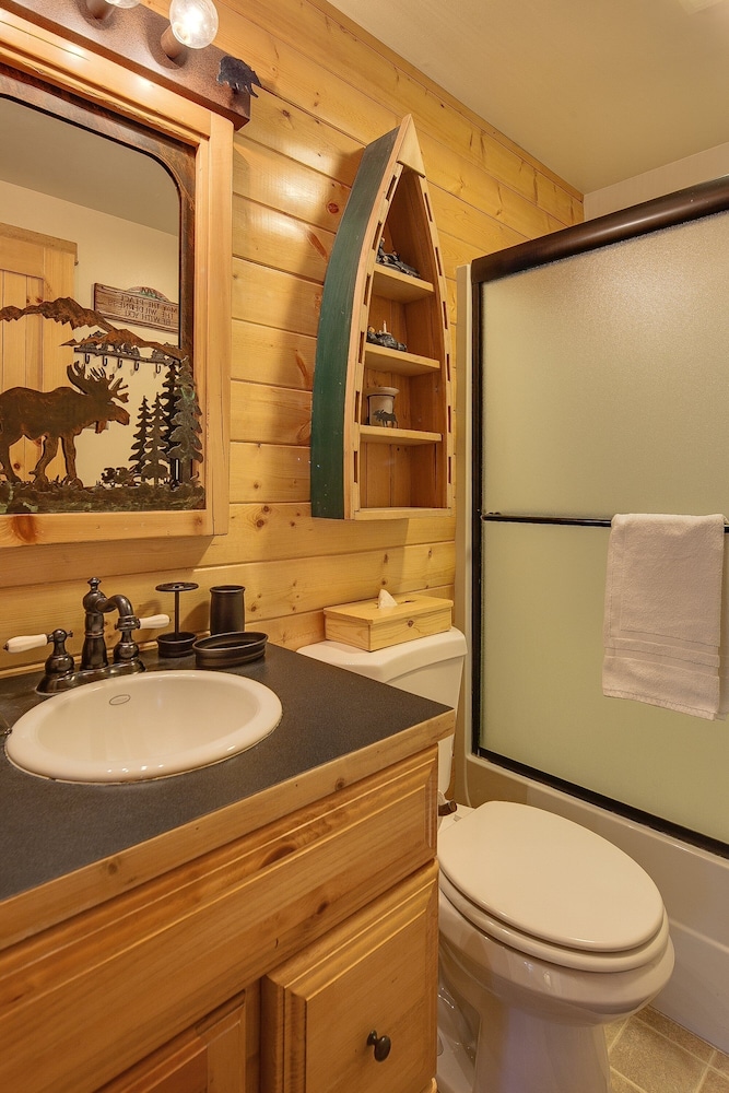 Diamond Peak 2 3 Bedroom Home