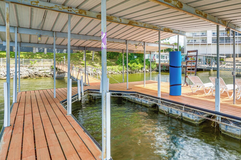 Game Room & Dock: Waterfront Osage Beach Home! view 5