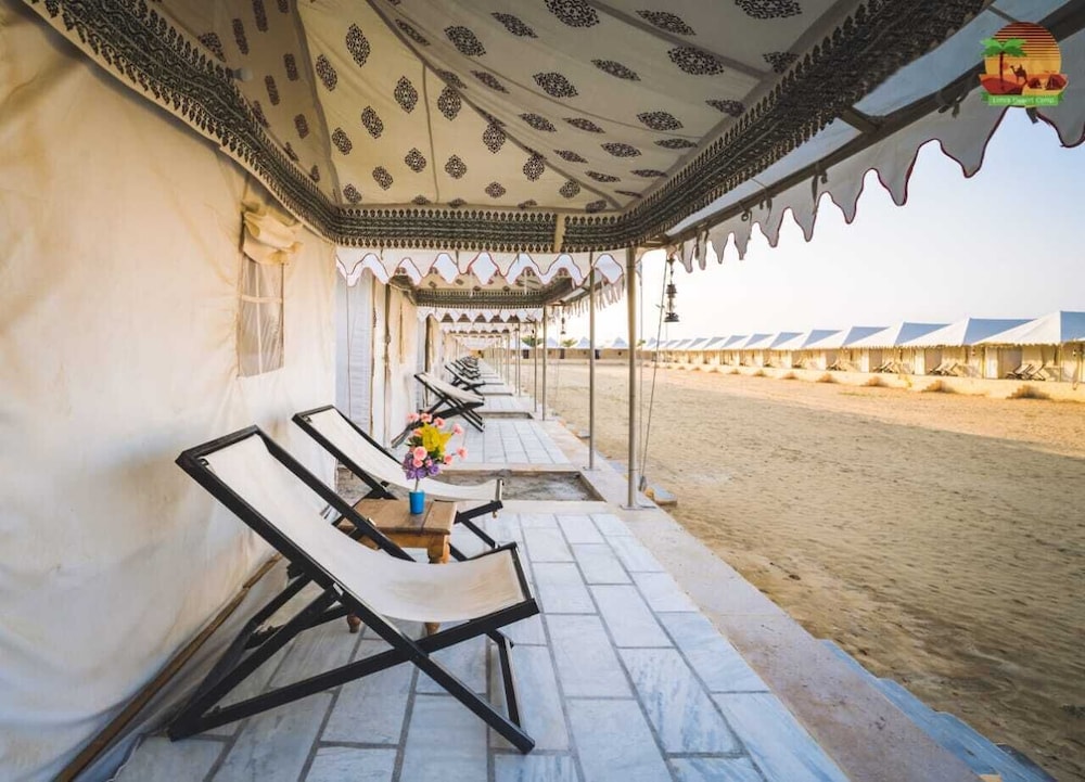 SAM DESERT RESORT