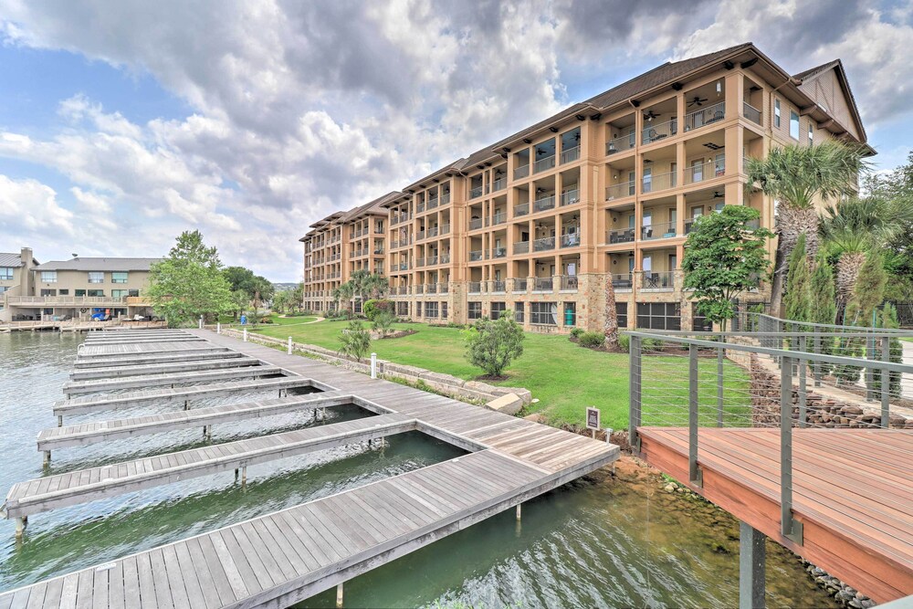 Lake LBJ Condo w/ Balcony Shared Boat Docks - Property Image 3