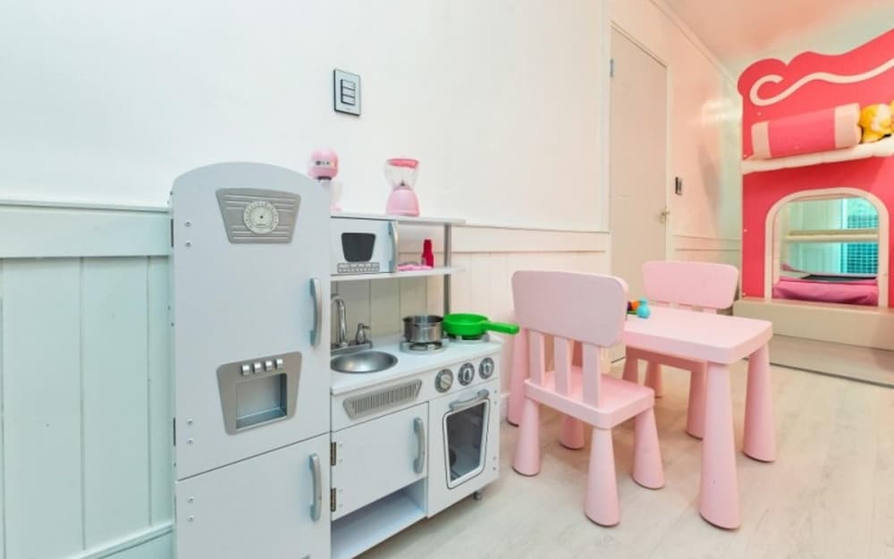 Gapyeong Shinbi Kids Pool Villa