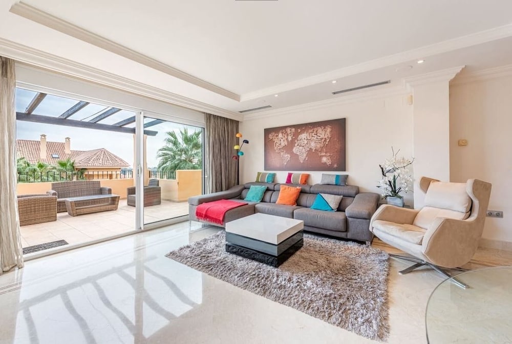 Marbella Vacations - Aloha Hill Club Golf Spa Apartments - Property Image 67